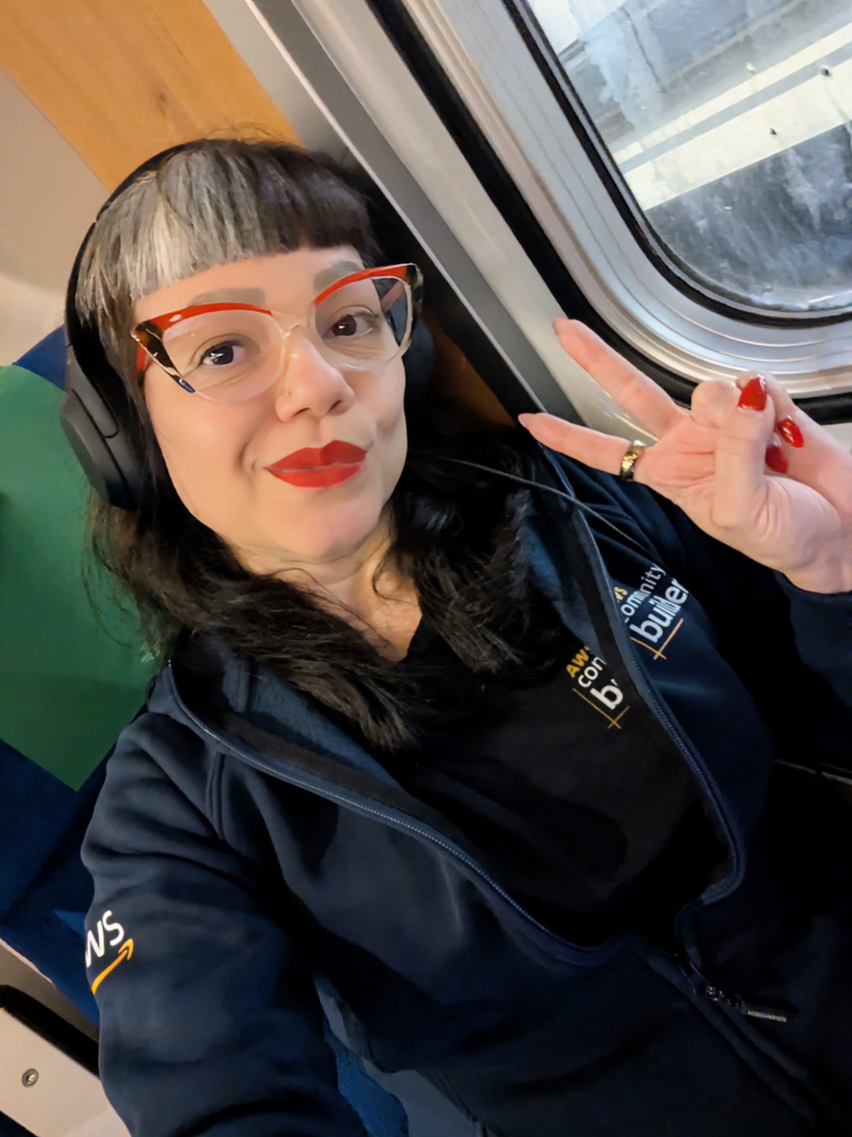 Suzana travelling as an AWS Community Builder